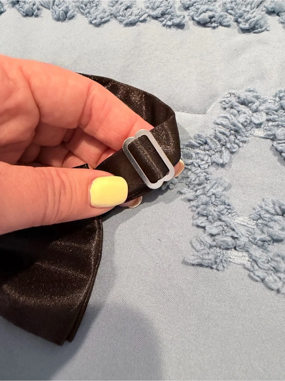 Source Unknown Shiny Black Satin Kids Bow Tie